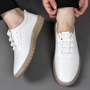 Zapatos Casuales de Hombre Blancos, Sin Cordones, de Piel Vacuna Genuina, Punta Redonda, Suela de Goma Antideslizante, Cómodos para Primavera y Otoño - Product Image 1