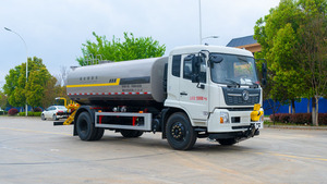 Camión Cisterna Personalizable Diésel 4X2 Dongfeng Tianjin 16300L con Boquilla Giratoria de Alta Presión y Bomba de Agua de Alta Potencia Euro - Product Image 6