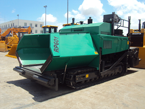 Hoogprecisie RP601 asfaltverlegger met geavanceerd besturingssysteem voor een gladde afwerking - Product Image 4