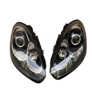 Faro Delantero de Xenón Negro para Porsche Cayenne 958.2 Turbo (2015-2017), con AFS y DRL, Conjunto de Dos Piezas - Product Image 1