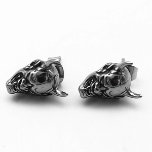 Pendientes con forma de cabeza de diablo de yunnique, diseño geométrico de acero de titanio, a la moda para hombres y mujeres - Product Image 2