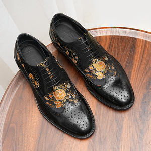 Dress Couple's leather shoes for men and <strong>women</strong>, casual genuine leather, vintage ethnic style <strong>brogue</strong> personalized leather shoes - Product Image 4