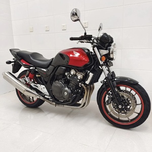 มอเตอร์ไซค์ฮอนด้า <span class=keywords><strong>CB400</strong></span> <span class=keywords><strong>Super</strong></span> <span class=keywords><strong>Four</strong></span> 400 ซีซี น้ำมันเบนซิน มือสอง คุณภาพสูง - Product Image 2