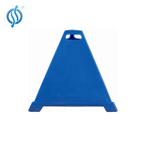Pyramide Cône vert 90cm de hauteur cône de trafic PE étanche pour la sécurité des carrefours - Product Image 4