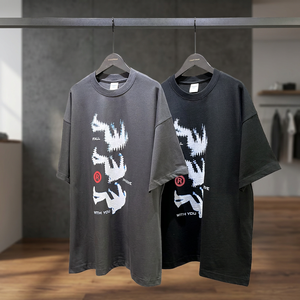 เสื้อยืดคอกลมแขนสั้นผู้ชายคุณภาพสูง ปักลายแบบแอพพลิเค สตรีทแวร์ ขายส่งจำนวนมาก เสื้อยืดลำลองผู้ชาย - Product Image 1