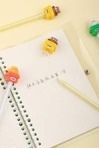 Suministros <span class=keywords><strong>escolares</strong></span> de escritura para niños y estudiantes, bonitos bolígrafos de gel <span class=keywords><strong>Kawaii</strong></span> de dibujos animados, material de papelería de plástico - Product Image 5