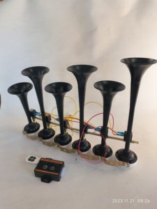 Tromba camion sei tubi e venti note - Product Image 6