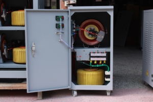 Giá nhà máy trực tiếp 220V 50/60Hz tự động AC điện áp ổn định tnd 40000va Điện áp ổn định - Product Image 2