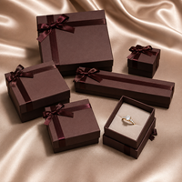 Boîte à bijoux rigide carrée écologique personnalisée de luxe pour montre, lunettes, bague, collier