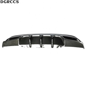 ลิ้นกันชนหลังคาร์บอนไฟเบอร์ทรง FD สำหรับ W205 C-Class - Product Image 3