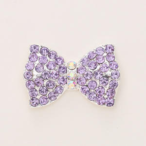 Nuevo diseño de lujo Metal Bow Pearl Charms Designer Charms para Phone Case Diy Decoration Charms - Product Image 3