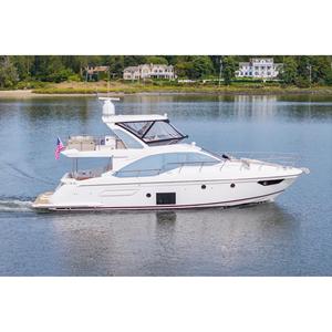 Barco Usado Azimut 50 de 2020 con Casco de Fibra de Vidrio, Motor a Gasolina, Velocidad de 35-40 Nudos, Construcción por Infusión al Vacío, Longitud Total de 15x1m - Product Image 4