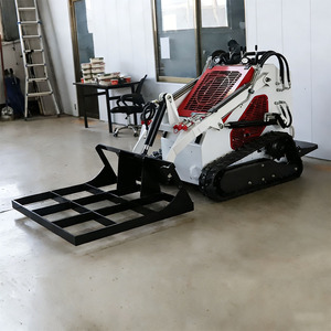 Mini-chargeuse compacte sur chenilles Somate 480, directement d'usine, avec multiples accessoires, moteur diesel/essence Euro5/EPA, pompe haute performance - Product Image 2