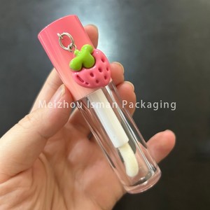 ISMAN Tube de brillant à lèvres rond 6ml avec grande brosse, capuchon dégradé, breloque 3D Ours Fraise, contenant vide, Prix usine, Pro, Meilleur, Haut de gamme, Élite - Product Image 6