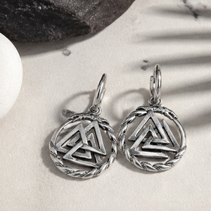 Yunnique – boucles d'oreilles pendantes géométriques Viking, couleur argent tibétain, bijoux cadeaux - Product Image 2