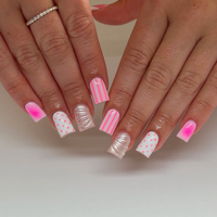 Faux ongles artificiels souples blancs nude 3D à volants, forme carrée française, couvrance totale, avec colle, strass et breloques cœur, faits à la main