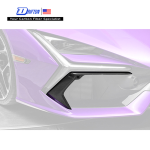 Revêtements de ventilation latéraux du pare-chocs avant en fibre de carbone visible pour Lamborghini Revuelto - Product Image 1