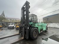Chariot élévateur contrepoids diesel TCM FD25T3 de 30 tonnes d'occasion, modèle FD300 FD200, haute efficacité, transmission 4x4, levage tout-terrain