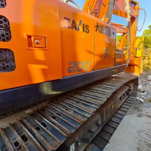 Excavatrice Hitachi ZX200 d'occasion multifonctionnelle, classe 20 tonnes, hydraulique d'origine disponible à l'achat, prête à l'emploi - Product Image 5