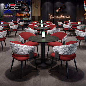 Ensemble de mobilier de restaurant commercial J2S avec chaises rembourrées modernes et tables rondes pour les projets de design de salons d'accueil - Product Image 1