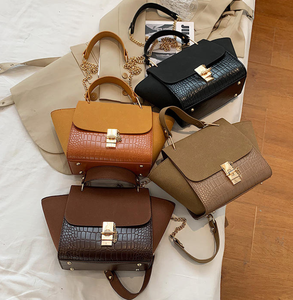 Casual shoulder crossbody bag with button closure, durable and portable, new elegant <b>handbag</b> tote bag - Product Image 1