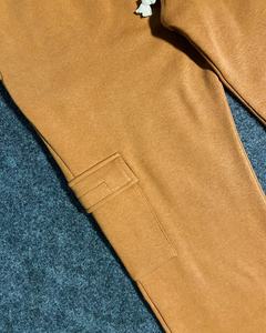 Pantalons de survêtement à rayures avec logo personnalisé, coupe droite, pantalons de survêtement évasés, pantalons de survêtement à imprimé gonflé, pantalons de survêtement à sublimation - Product Image 3