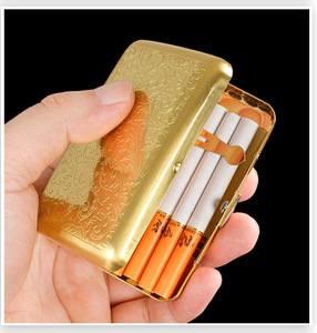 Étui à cigarettes portable en métal doré de style vintage, <span class=keywords><strong>personnalisable</strong></span>, gravé sur mesure, luxueux et étanche - Product Image 3