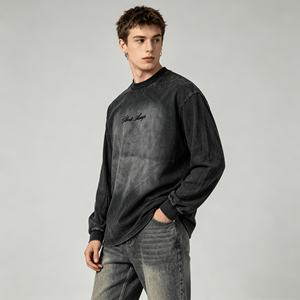 เสื้อยืดแขนยาวทรงโอเวอร์ไซส์สไตล์วินเทจแบบซักล้างสำหรับผู้ชาย สไตล์อเมริกัน Y2K ทรงบ็อกซี่ ผ้าฝ้ายเนื้อหนา ขายส่งแบบกำหนดเองได้ - Product Image 1