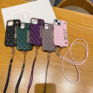 <span class=keywords><strong>Funda</strong></span> de teléfono de cuero con inicial de diamante personalizada para <span class=keywords><strong>iPhone</strong></span> 16 Pro Max nueva llegada <span class=keywords><strong>funda</strong></span> de teléfono móvil con inicial personalizada - Product Image 2