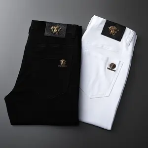 Jeans da uomo casual in bianco e nero di tendenza versatile di moda dritta elasticizzata europea