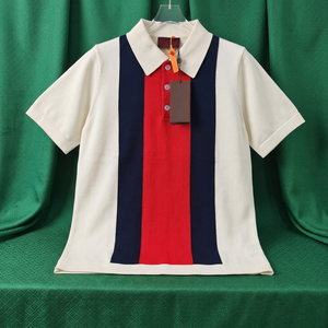 Polo homme Gucci vintage, coupe ajustée, motif à carreaux, style business décontracté, respirant, luxe. - Product Image 1