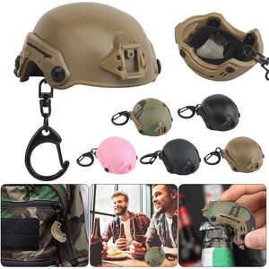 Accessoires de personnalité tactique rapide créatif petit cadeau casque modèle métal bière porte-clés ouvre-bouteille - Product Image 2
