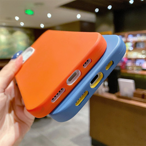 3 en 1 Antichoc Couleur Bonbon Coloré <span class=keywords><strong>Silicone</strong></span> Téléphone étui pour <span class=keywords><strong>iphone</strong></span> 16 15 14 13 12 11 Pro Max X XR XS Max 7 8 Plus <span class=keywords><strong>SE</strong></span> <span class=keywords><strong>2020</strong></span> - Product Image 6