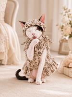Robe florale douce pour chat avec ourlet à volants, série Hamolly, bonnet assorti confortable, accessoire photo léger, tenue pour animal de compagnie