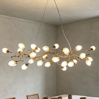 Luminaires de Maison : Lustres de Luxe, Suspensions, Lustres Personnalisés, Lustres en Cristal, Lampes Fleur