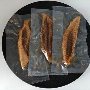 Ingrédients naturels Cuit à la vapeur Bandes de Bonito Cat Snack Pure Protein pour réduire les taches de larmes et stimuler la santé des yeux - Product Image 1