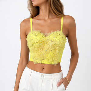 Chuangerm en stock, Nouveauté 2026, Vêtements <span class=keywords><strong>de</strong></span> mariée, Haut court pour femme avec fleurs en tulle 3D faites à <span class=keywords><strong>la</strong></span> main, perles en strass et coussinets <span class=keywords><strong>de</strong></span> poitrine - Product Image 2