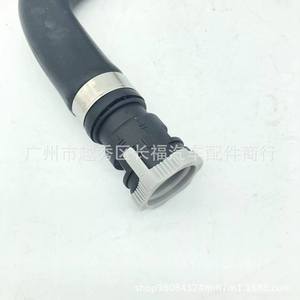ท่อยางหล่อเย็น CV6Z-18472-P CV61-18K580-LA สำหรับรถฟอร์ด เอสเคป 1.6 ท่อยางแบบยืดหยุ่น อะไหล่ใหม่ - Product Image 5