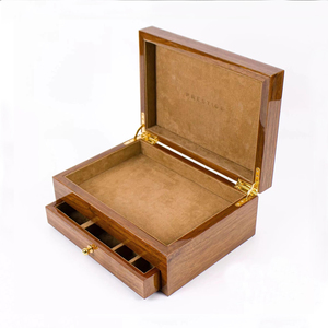 Caja <span class=keywords><strong>de</strong></span> color <span class=keywords><strong>de</strong></span> registro personalizada Embalaje con logotipo en relieve Rectángulo Caja <span class=keywords><strong>de</strong></span> regalo <span class=keywords><strong>de</strong></span> <span class=keywords><strong>madera</strong></span> Cajas <span class=keywords><strong>de</strong></span> embalaje - Product Image 4
