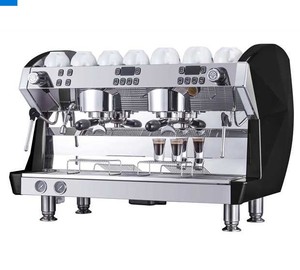Máquina de Café Espresso Semiautomática Profesional de Diseño Clásico para Hoteles Comerciales en China, Sistema de Triple Extracción, 9 Bares - Product Image 3