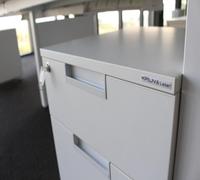 Modern Wooden Office Cubicle Workstation With Glass Screen Divider for 4/6/8 Person