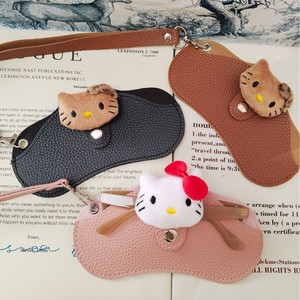 Étui à lunettes en cuir Hello Kitty, 18.5x8.5cm, design de dessin animé, support portable pour lunettes de soleil avec sangle pour femmes - Product Image 1