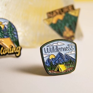 Fabricante sin Pedido Mínimo: Fabricación de Insignias Metálicas Personalizadas, Pins de Esmalte Duro Metálicos, Pins de Solapa Personalizados, Emblemas y Insignias Personalizadas, Pins Variados - Product Image 3