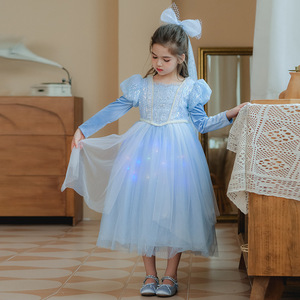 Abito da Principessa Elsa <span class=keywords><strong>Frozen</strong></span> D511 per Bambine, <span class=keywords><strong>Vestito</strong></span> Lungo <span class=keywords><strong>di</strong></span> Elsa, Abito Formale per Bambini e Costume per Spettacoli <span class=keywords><strong>di</strong></span> Halloween - Product Image 1