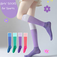 Chaussettes de sport en tricot à couleur personnalisée, chaussettes de Pilates coupées, chaussettes de compression pour mollets pour femmes, sports de plein air