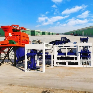Machine à blocs de béton <span class=keywords><strong>Techman</strong></span> à cendres volantes, entièrement automatique, pour la fabrication de briques et blocs, modèle QT12-15D, prix compétitif - Product Image 1