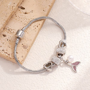 Vendita Diretta del Produttore: Ciondolo Vintage a Coda di Pesce con Diamanti Fai-da-Te per Donna, in Lega, Adatto per Uso Quotidiano e Regali per le Vacanze - Product Image 3