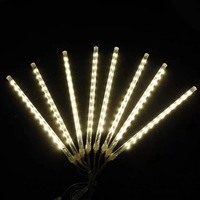 Guirlandes lumineuses solaires LED en plastique imperméables effet pluie de météores, 8 lumières, pour décoration de Noël en extérieur