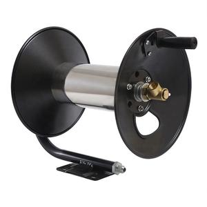 Enrouleur de tuyau manuel haute pression SPS 5000 PSI 200 pieds avec bras pivotant, support de montage et acier robuste - Product Image 1