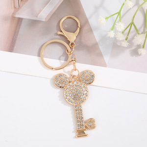 Portachiavi Promozionale a Forma <span class=keywords><strong>di</strong></span> Chiave con Orecchie <span class=keywords><strong>di</strong></span> <span class=keywords><strong>Topolino</strong></span> in Metallo e Cristallo, Accessorio per Borse - Product Image 5